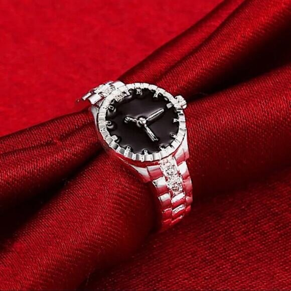 Sterling Silver Clock Face Ring - Picture 5 of 6